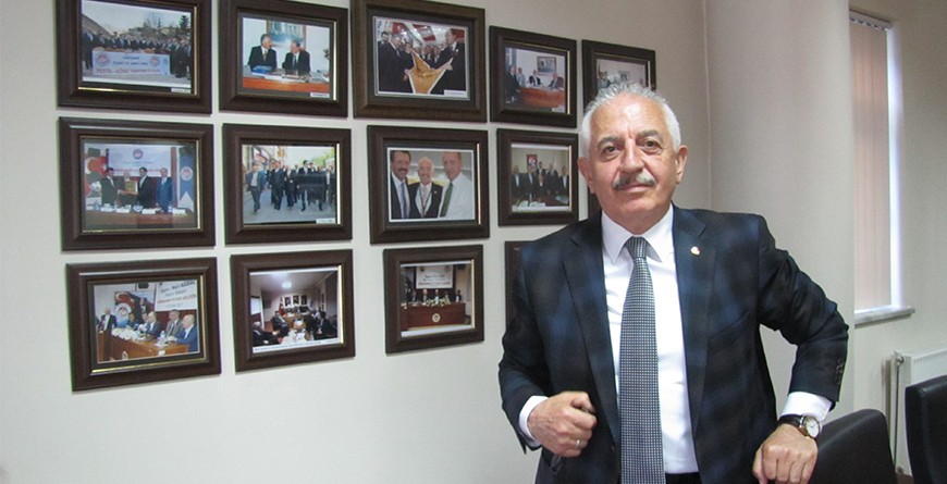 Başkan Akçay'dan '1 Mayıs Emek ve Dayanışma Günü' Mesajı